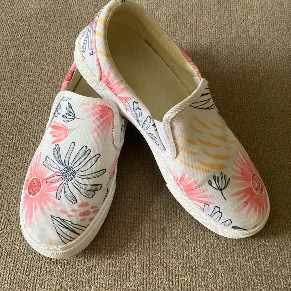 Bucketfeet handmade slip in sneaker shoes art to wear floral rubber sole woman 7
